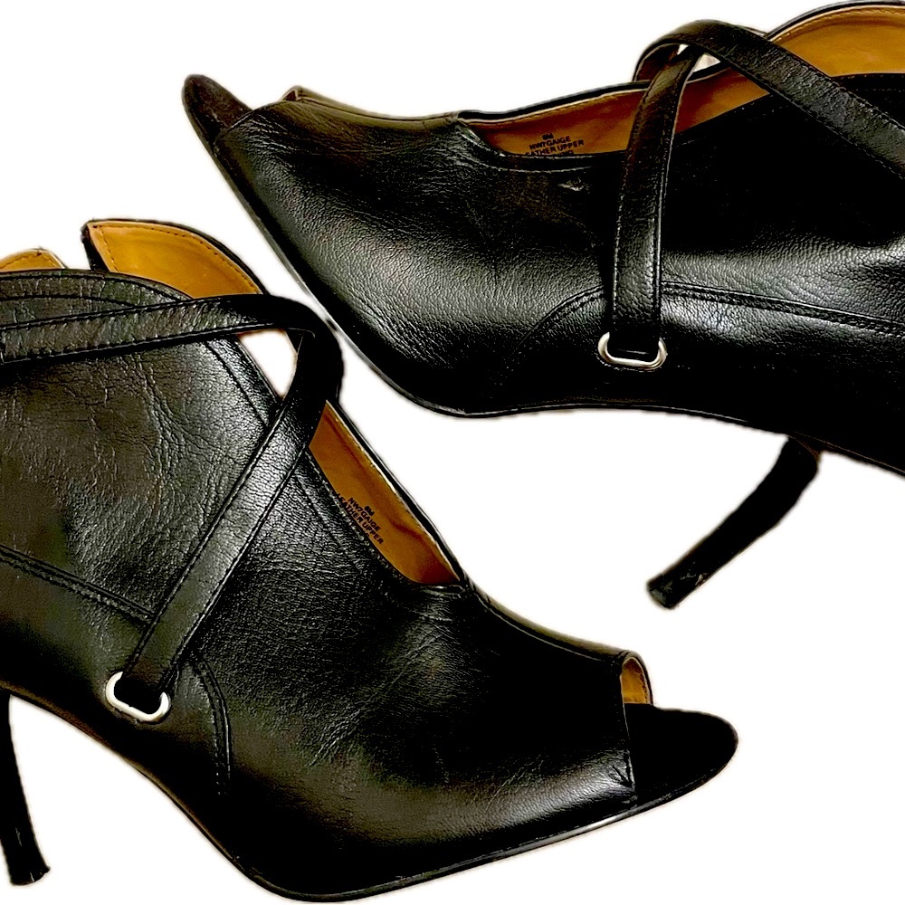 Nine West Black Leather Heels